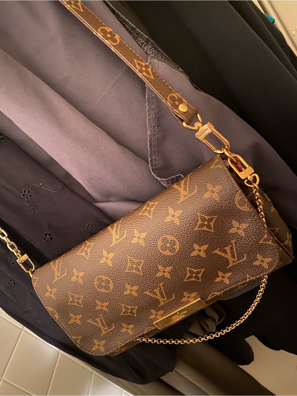 Louis Vuitton Favorite MM Monogram